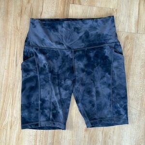 Lululemon align shorts with pockets - black and grey tie dye